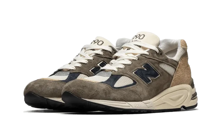 990 V2 Fabriqué aux USA Gris Beige