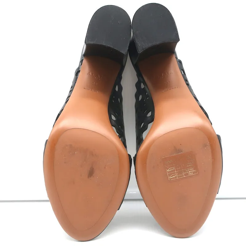 Alaia Mules en Cuir à Découpe Laser Noir Taille 39 Talons Ouverts