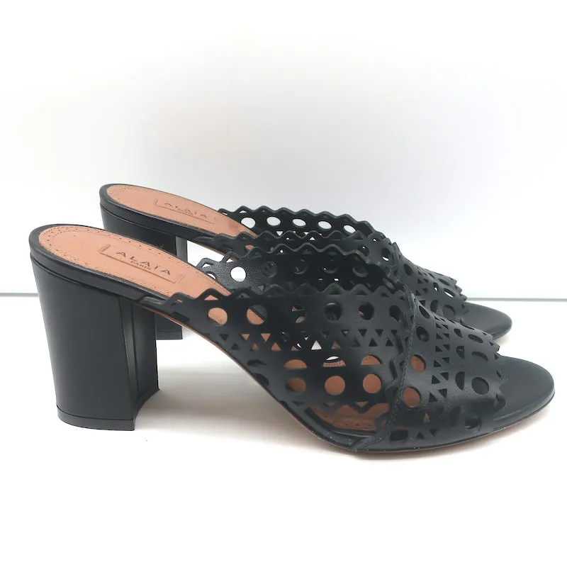 Alaia Mules en Cuir à Découpe Laser Noir Taille 39 Talons Ouverts