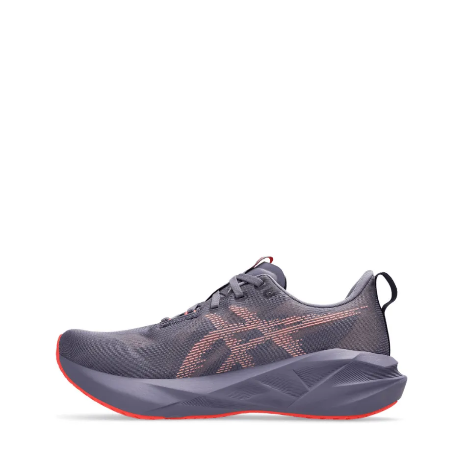 Chaussures de course ASICS Novablast 5 pour Femme en Gris Violet/Récif Corail SS25