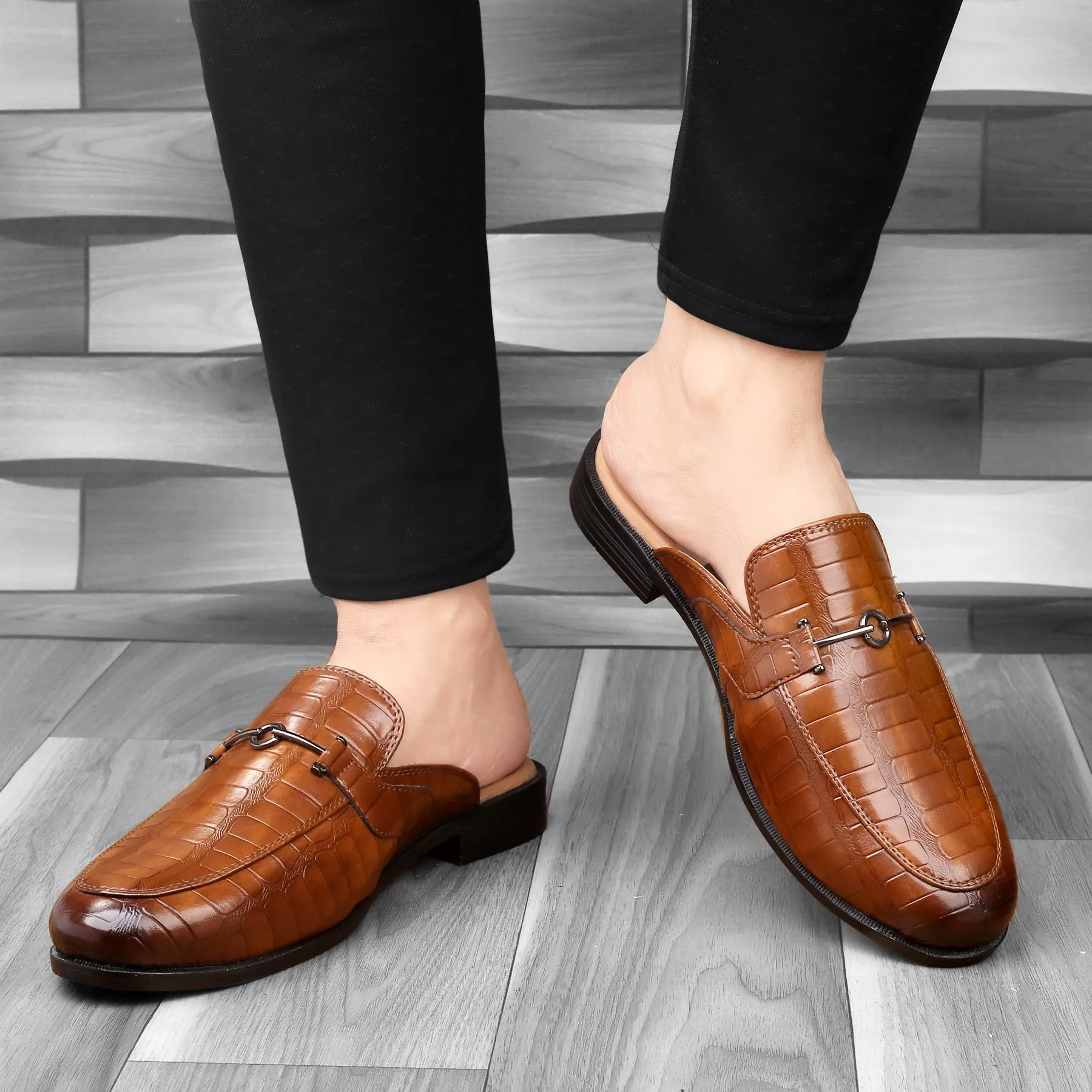 Mules Clogs NOVA pour Homme Bacca Bucci avec Semelles Mémoire Confortables et Talon Ouvert