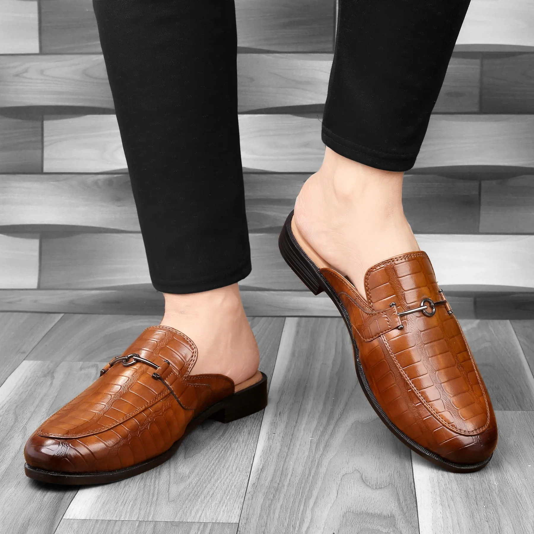 Mules Clogs NOVA pour Homme Bacca Bucci avec Semelles Mémoire Confortables et Talon Ouvert
