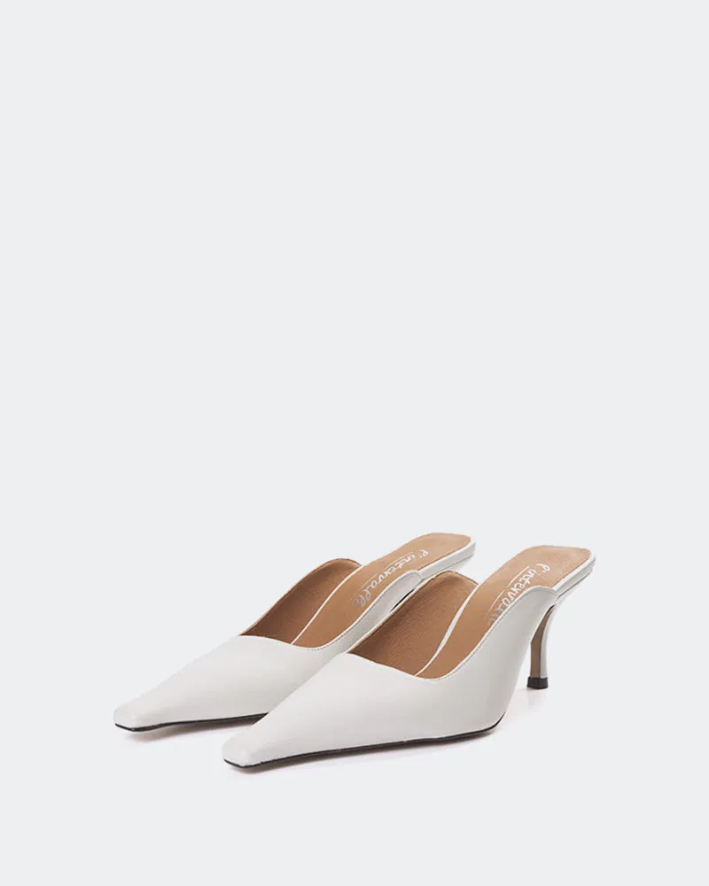 Carthan Cuir Blanc Cassé