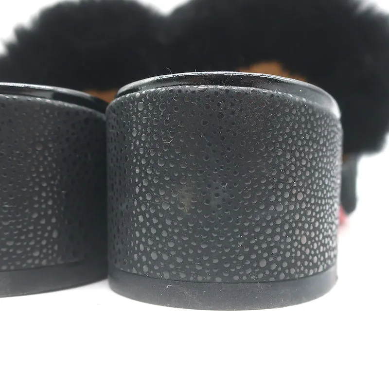 Christian Louboutin Boudiva Mules en Poil de Poney Noir avec Garniture en Fourrure de Lapin Taille 39