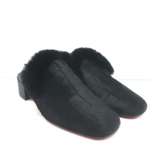 Christian Louboutin Boudiva Mules en Poil de Poney Noir avec Garniture en Fourrure de Lapin Taille 39