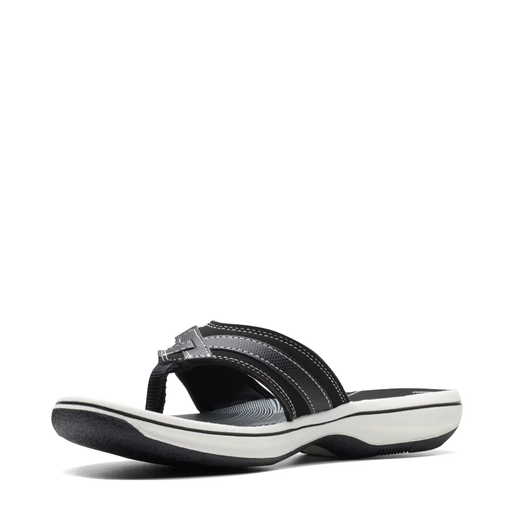 Clarks Breeze Sea II Tongue Sandale pour Femme en Noir