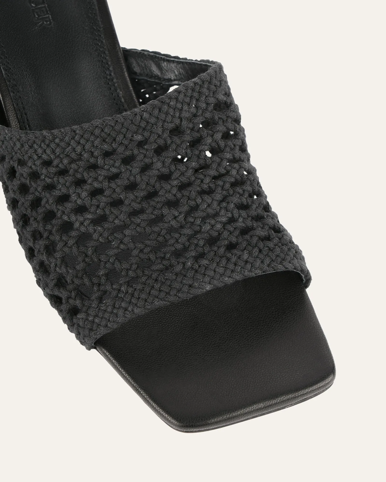 SANDALES JORDYN À TALON MOYEN NOIR TEXTILE