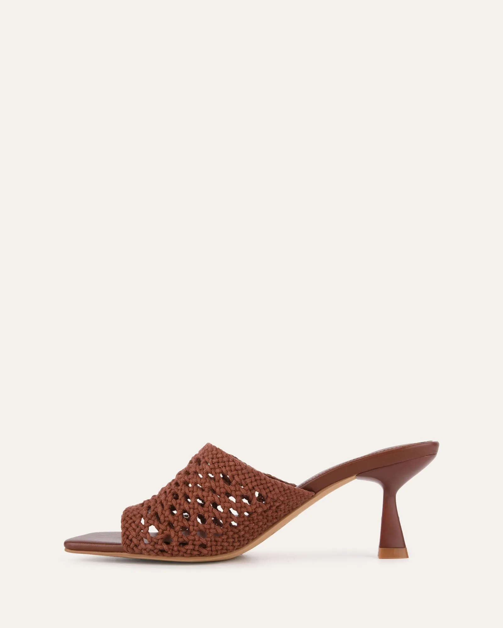 SANDALES JORDYN À TALON MOYEN EN TEXTILE COGNAC