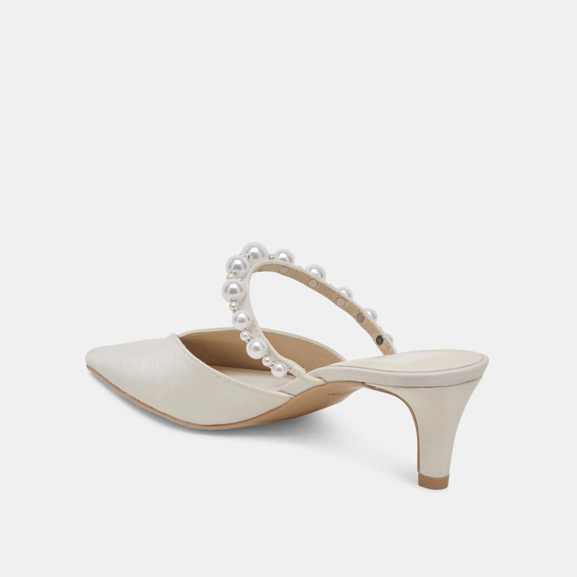 KANIKA PEARL TALONS MOYENS PERLES VANILLE