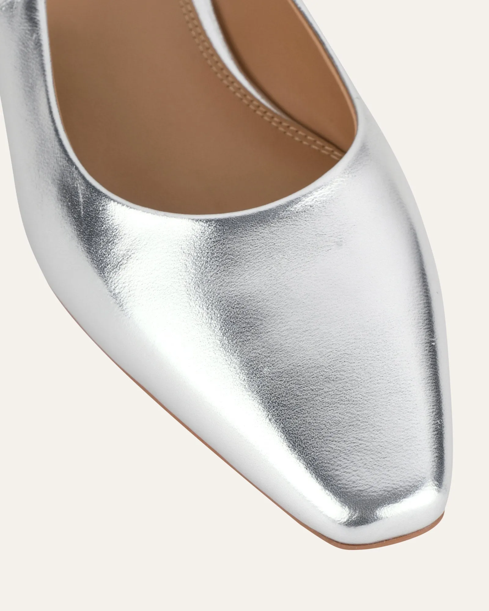 LARISSA ROBE BALLERINES CUIR ARGENTÉ