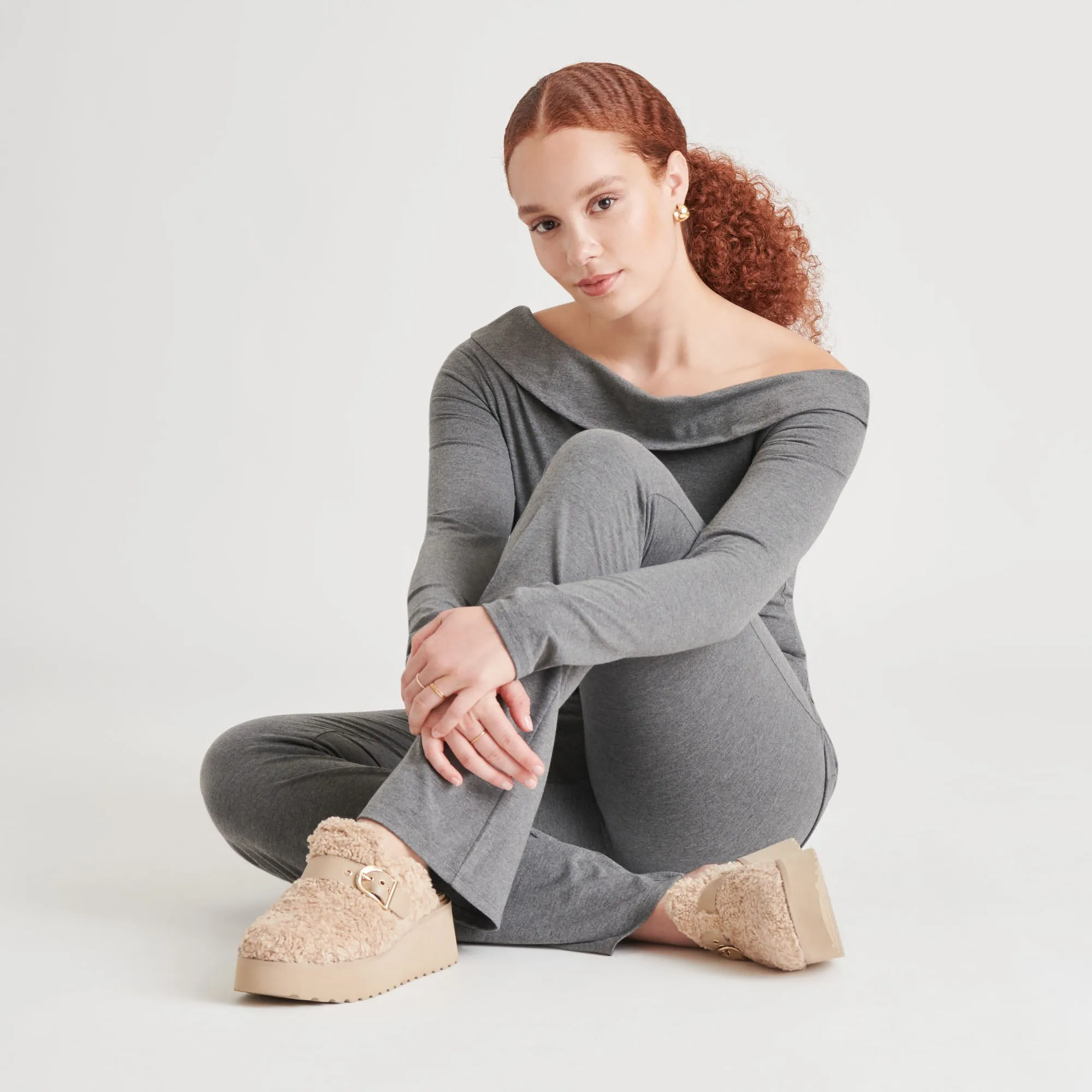 LELANI PLUSH FLATS NATUREL DOUX