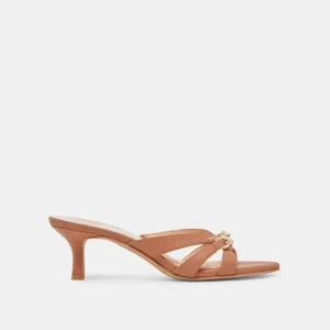 LERAH TALONS EN CUIR GRAVÉ SADDLE