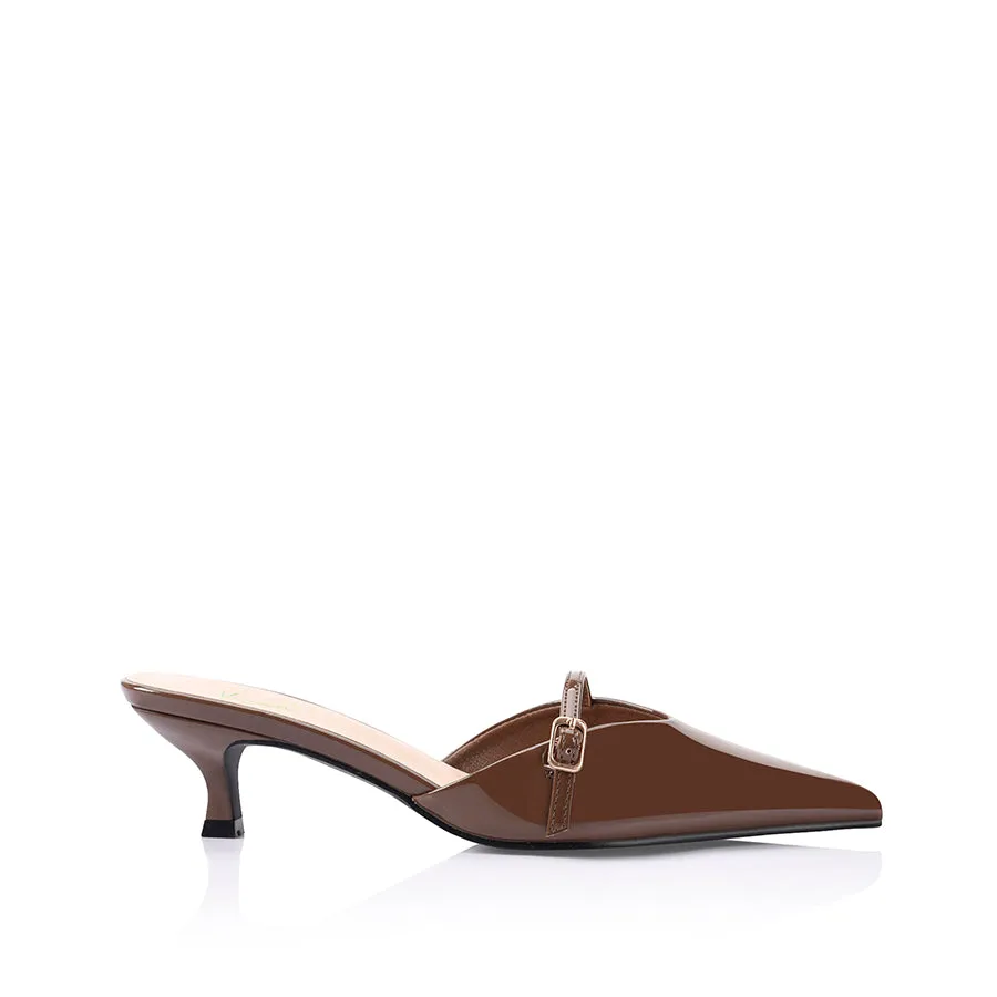 Escarpins à bouts pointus et petits talons - Marron cacao verni