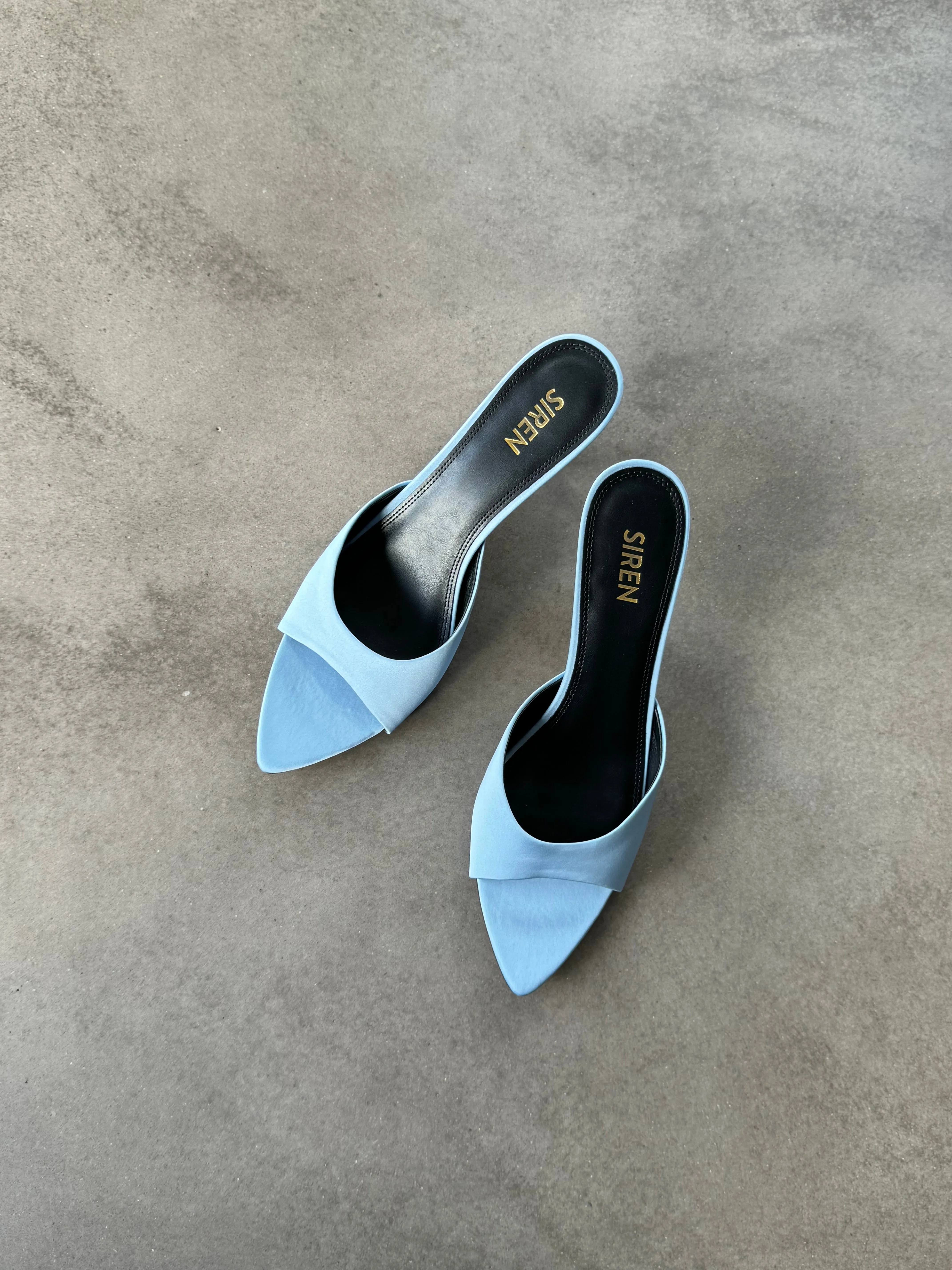 Mules Margot à Bout Pointu - Satin Bleu