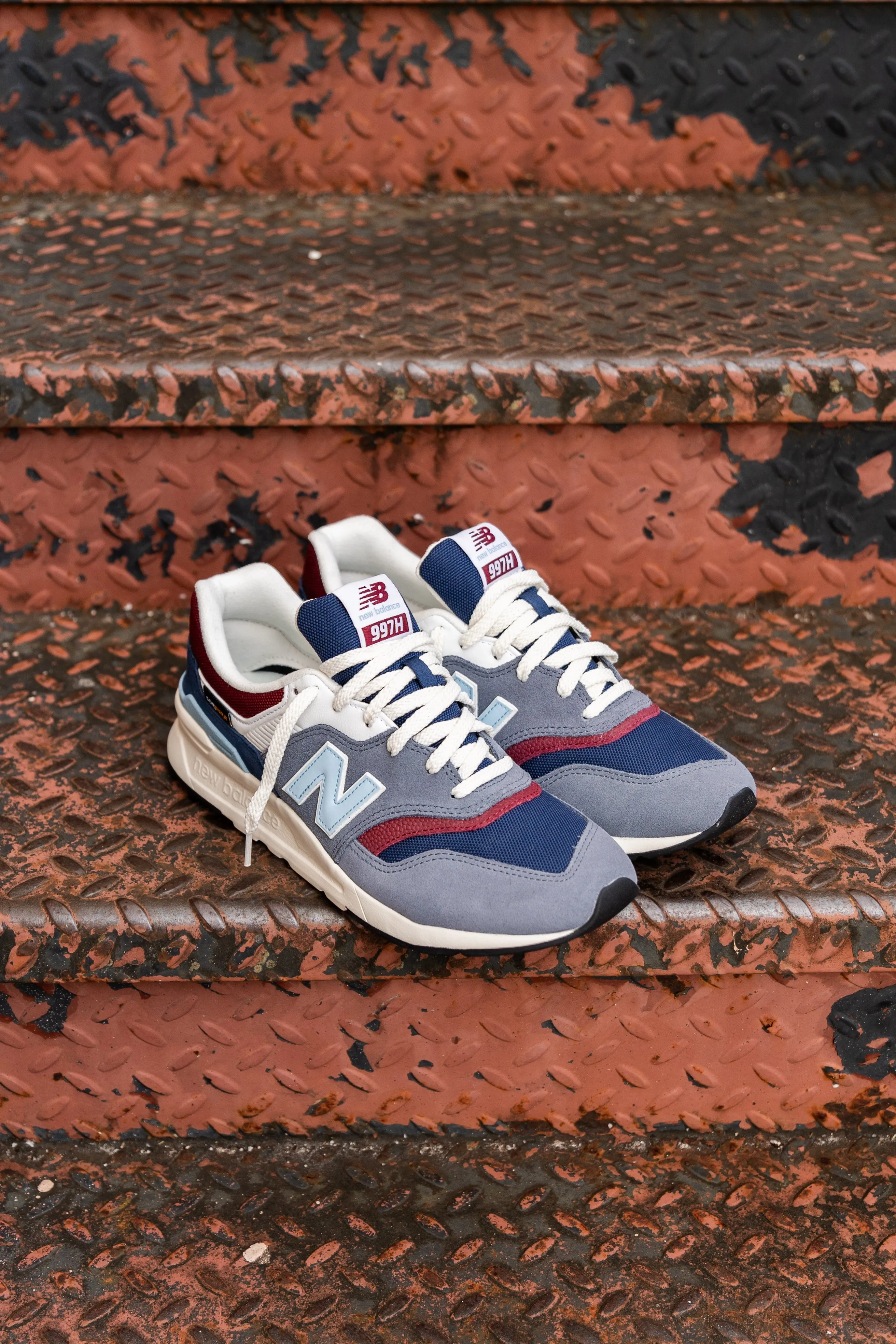 New Balance 997H pour Homme (Gris/Bleu) - CM997HGN