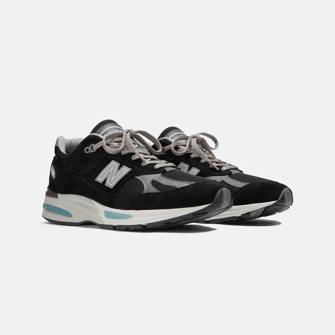 New Balance Fabriqué au Royaume-Uni 991v2 Noir Perle Fumée & Argent
