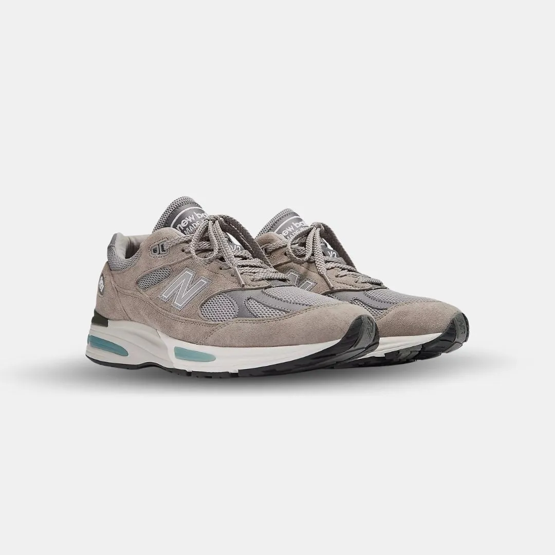 New Balance Fabriqué au Royaume-Uni 991v2 Colombe & Argent