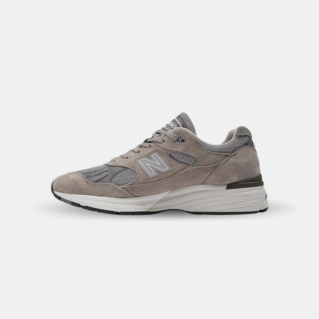 New Balance Fabriqué au Royaume-Uni 991v2 Colombe & Argent