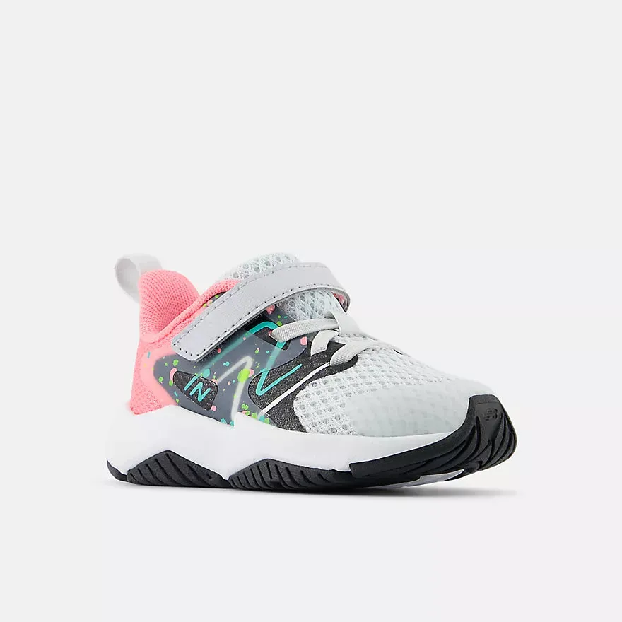 New Balance Quartz Gris/Rose Rave Run v2 Chaussure de Sport pour Tout-petits