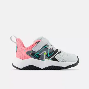 New Balance Quartz Gris/Rose Rave Run v2 Chaussure de Sport pour Tout-petits