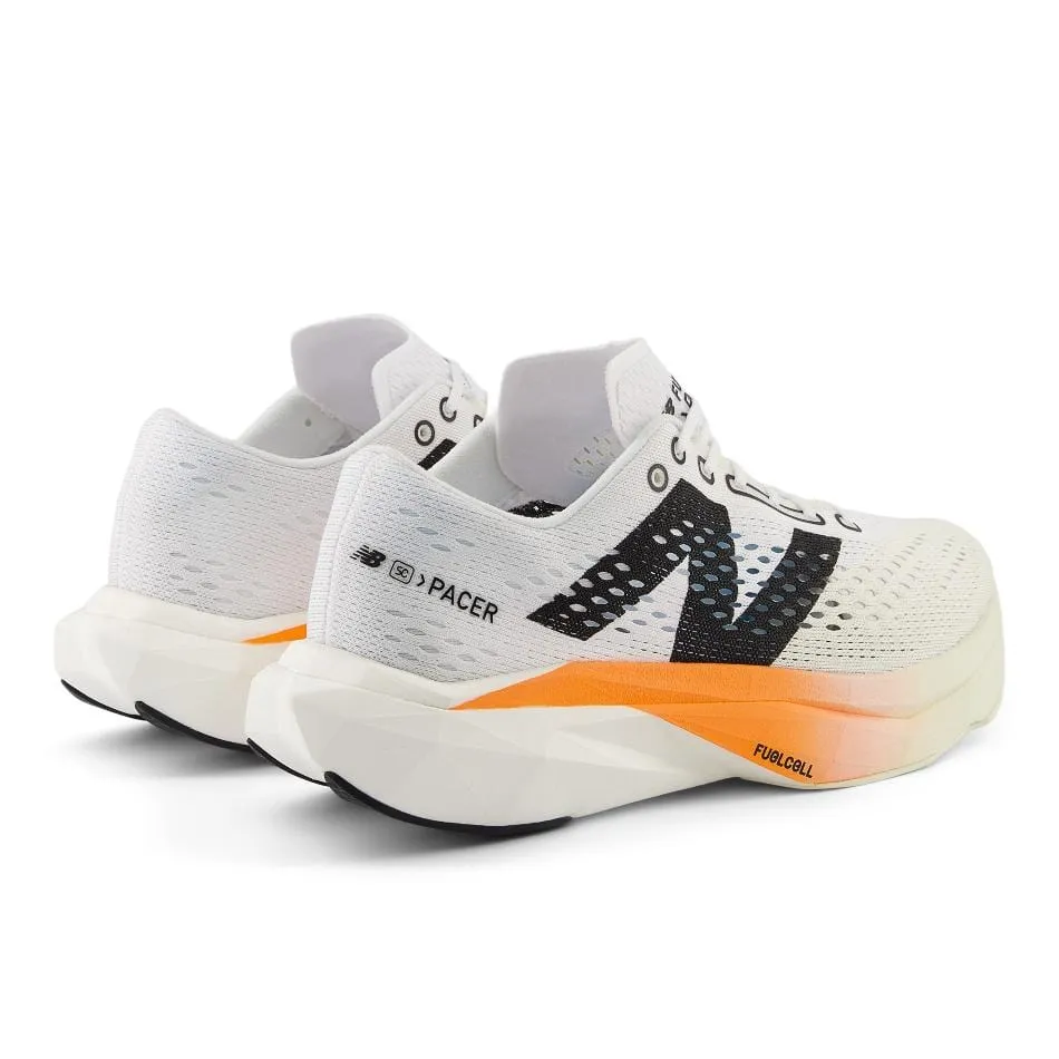 New Balance Chaussures de Running Femme FuelCell SuperComp Pacer V2 en Hot Mango SS25