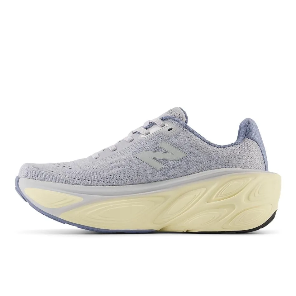New Balance Chaussures de Course Femme More V5 en Gris Perle SS25