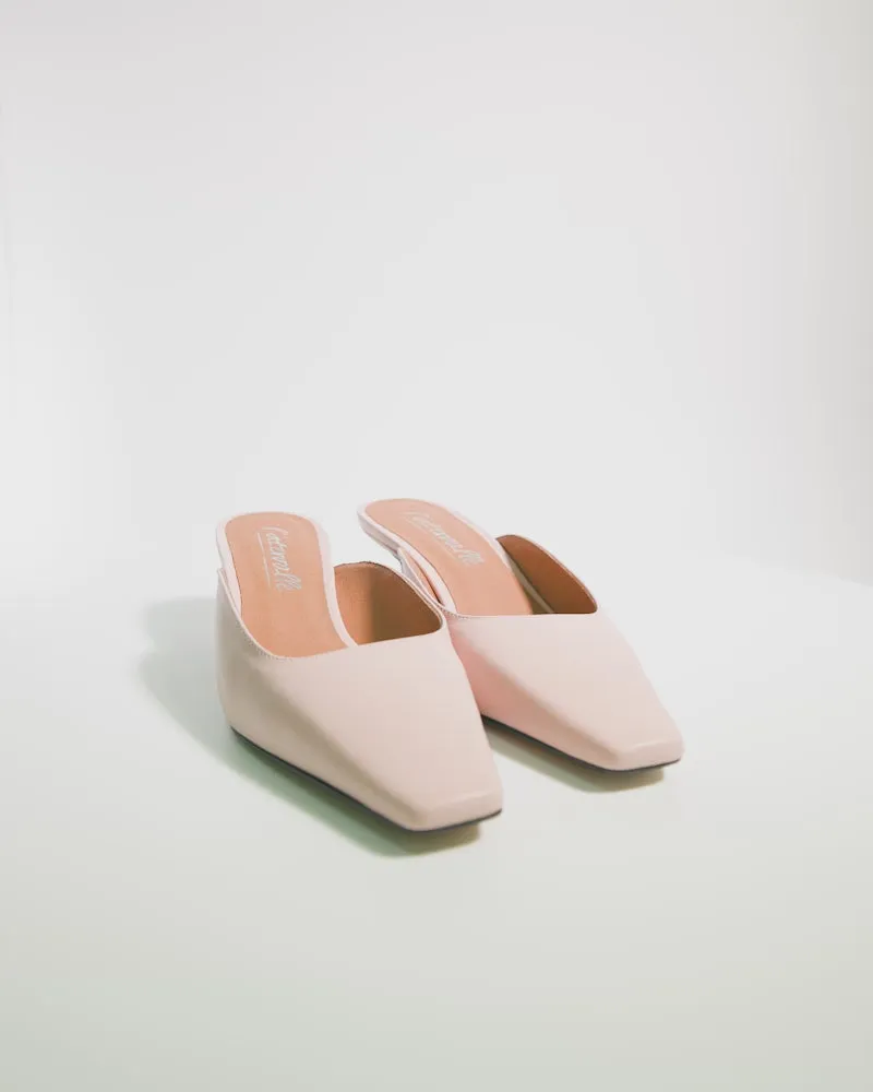 Nostrand Nude en Cuir