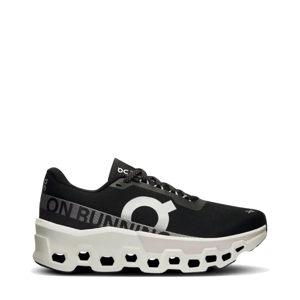 Sur la chaussure de sport Cloudmonster 2 pour femmes en noir/givré