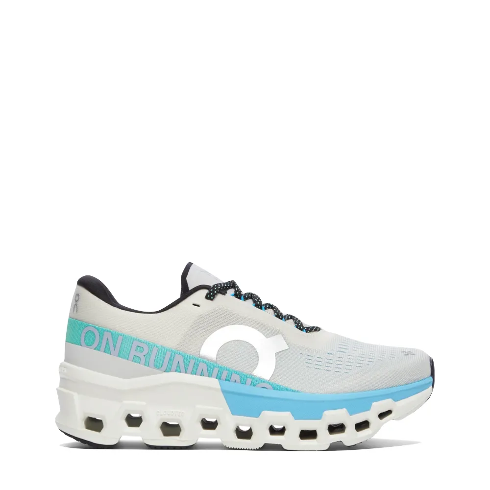 Sur la basket Women's Cloudmonster 2 en crème/bleu horizon