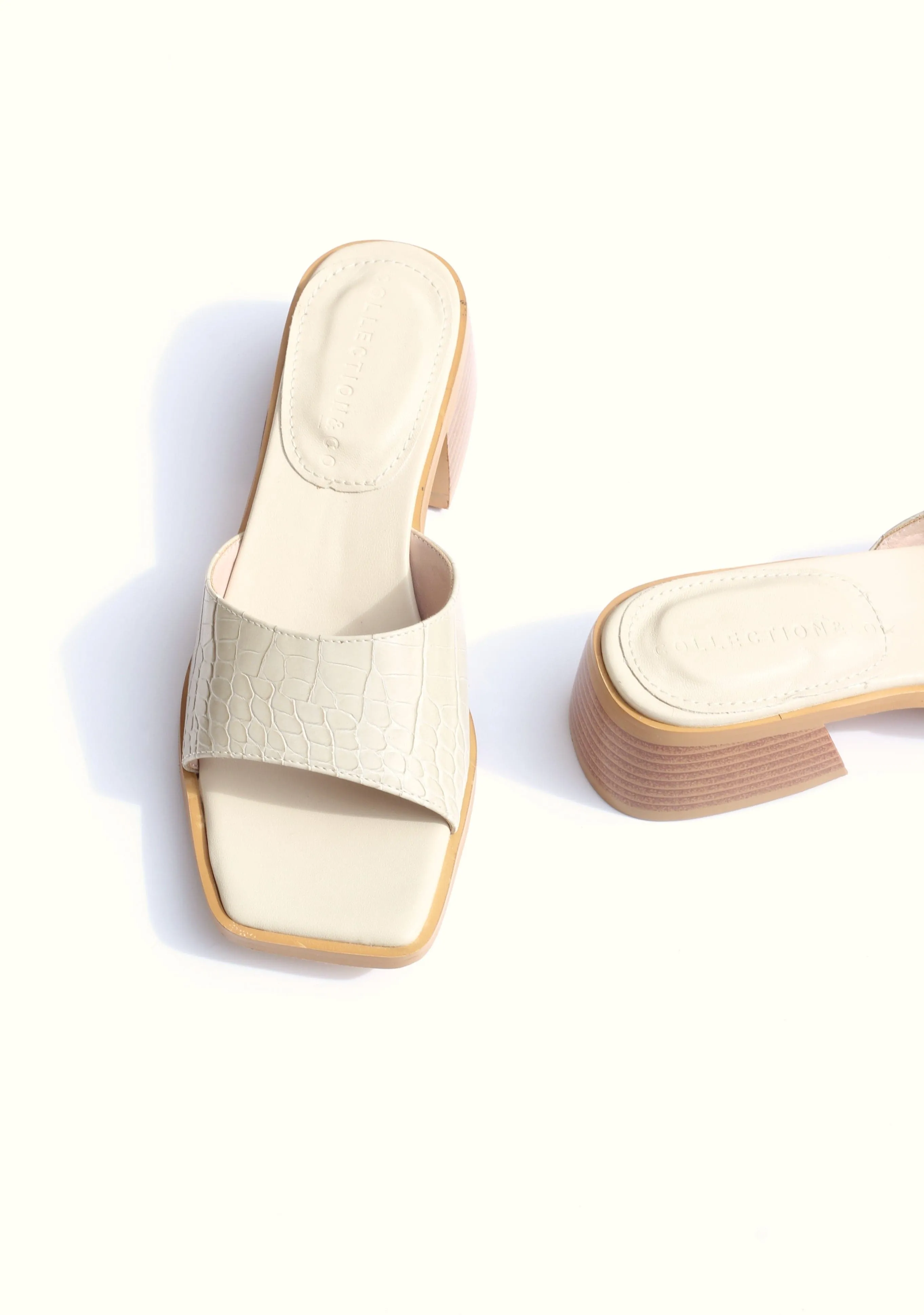 Mules Pia à talon bloc en simili-cuir vegan upcyclé | Crème