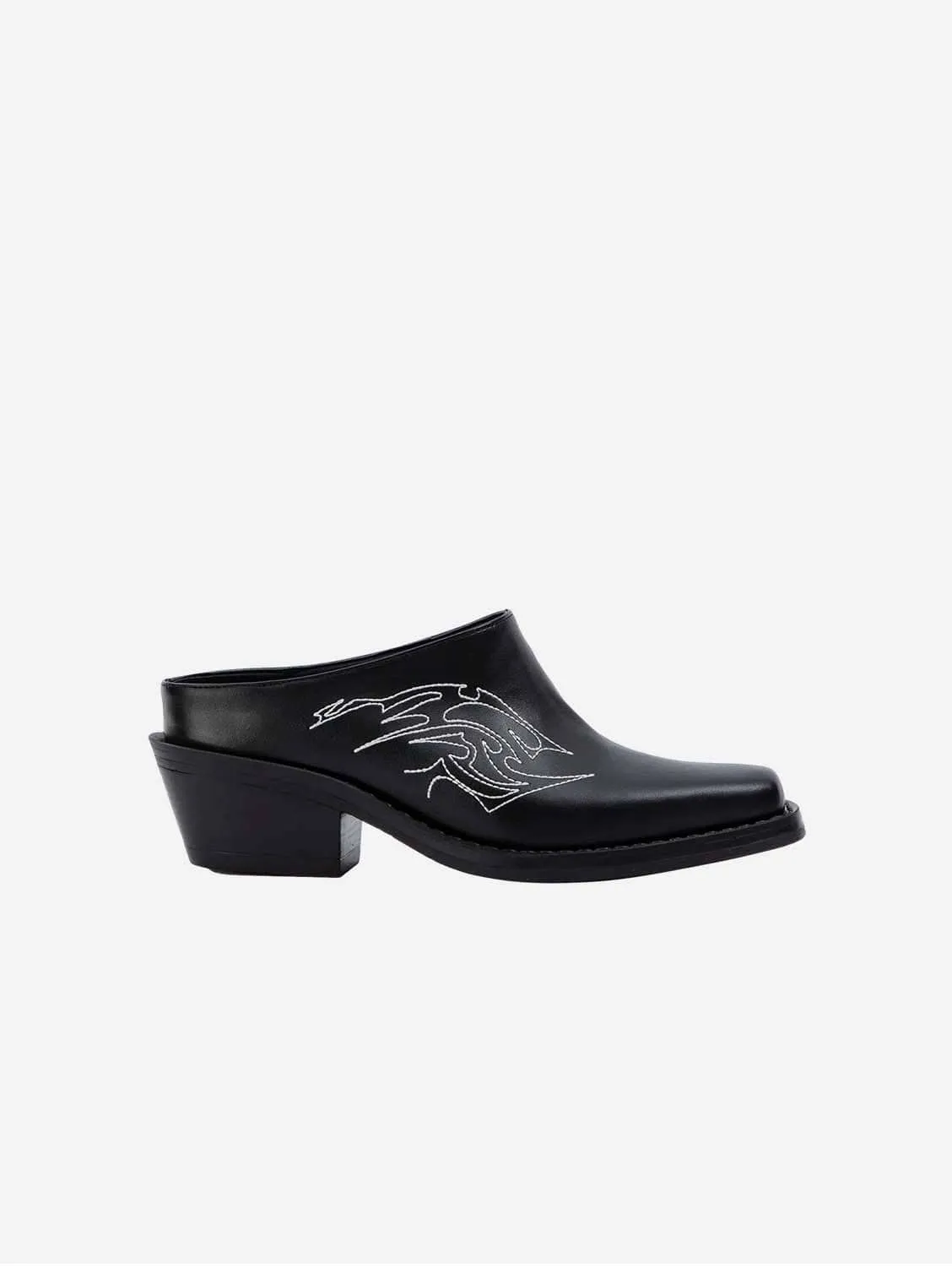 Mules occidentales en similicuir de pomme Regan Vegan | Noir