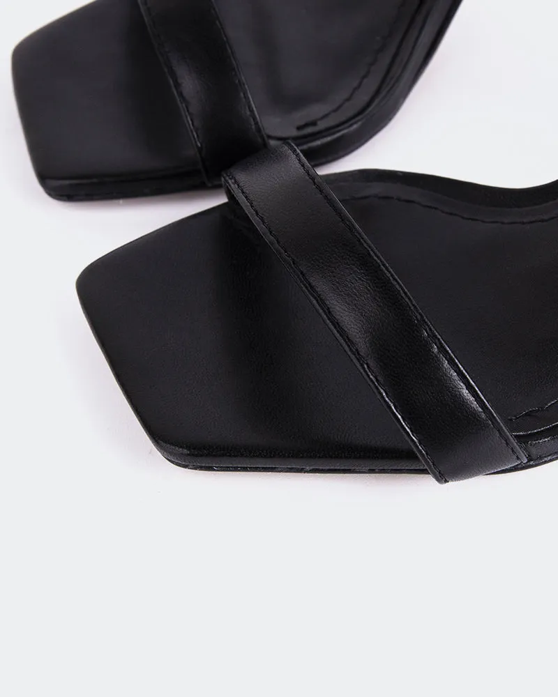 Ricarda Cuir Noir
