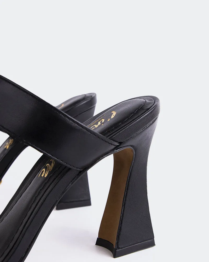 Ricarda Cuir Noir