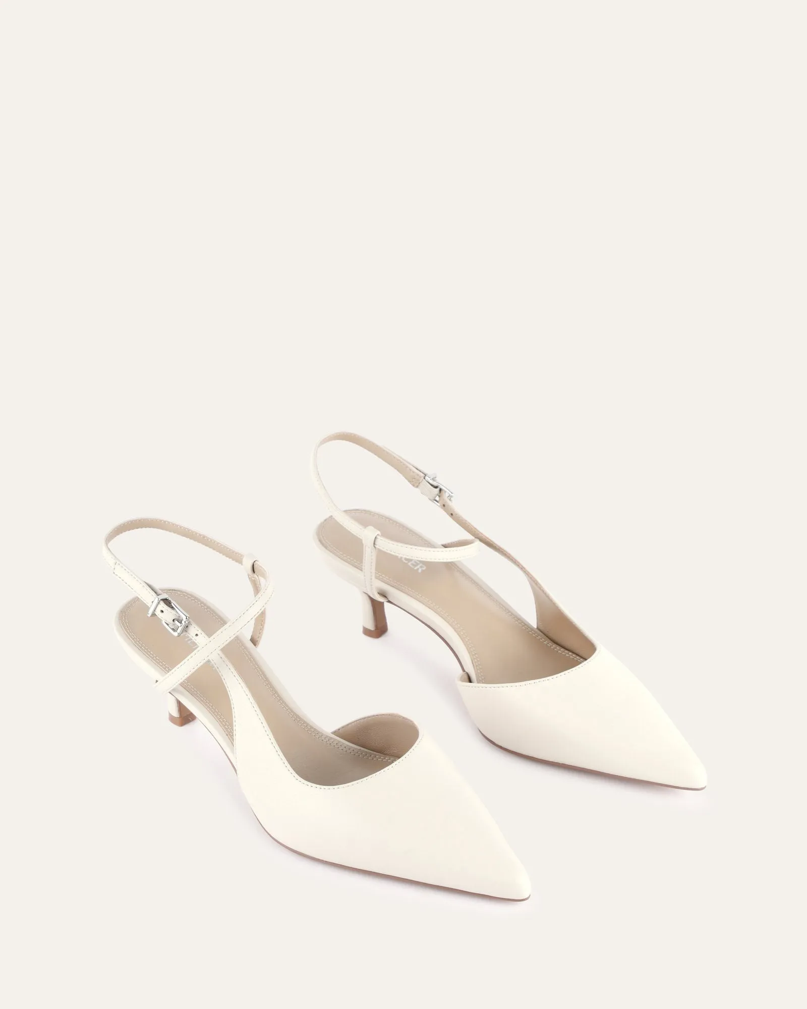 RICKI TALONS MOYENS CUIR BLANC CASSÉ