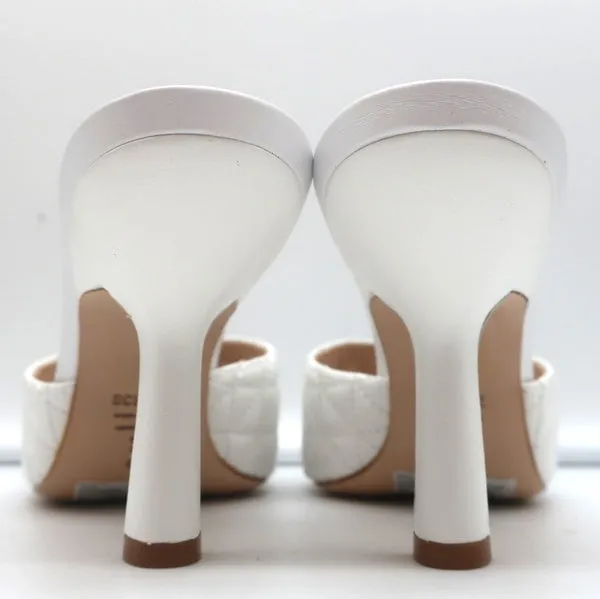 Schutz Fryda Mules Blanc Sandales à Bout Ouvert Taille 9 en Cuir Matelassé NEUF