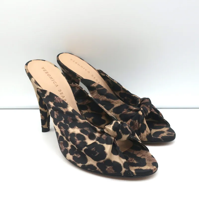 Veronica Beard Mules Pari Imprimé Léopard Satin Taille 7.5 Talons Ouverts NEUF