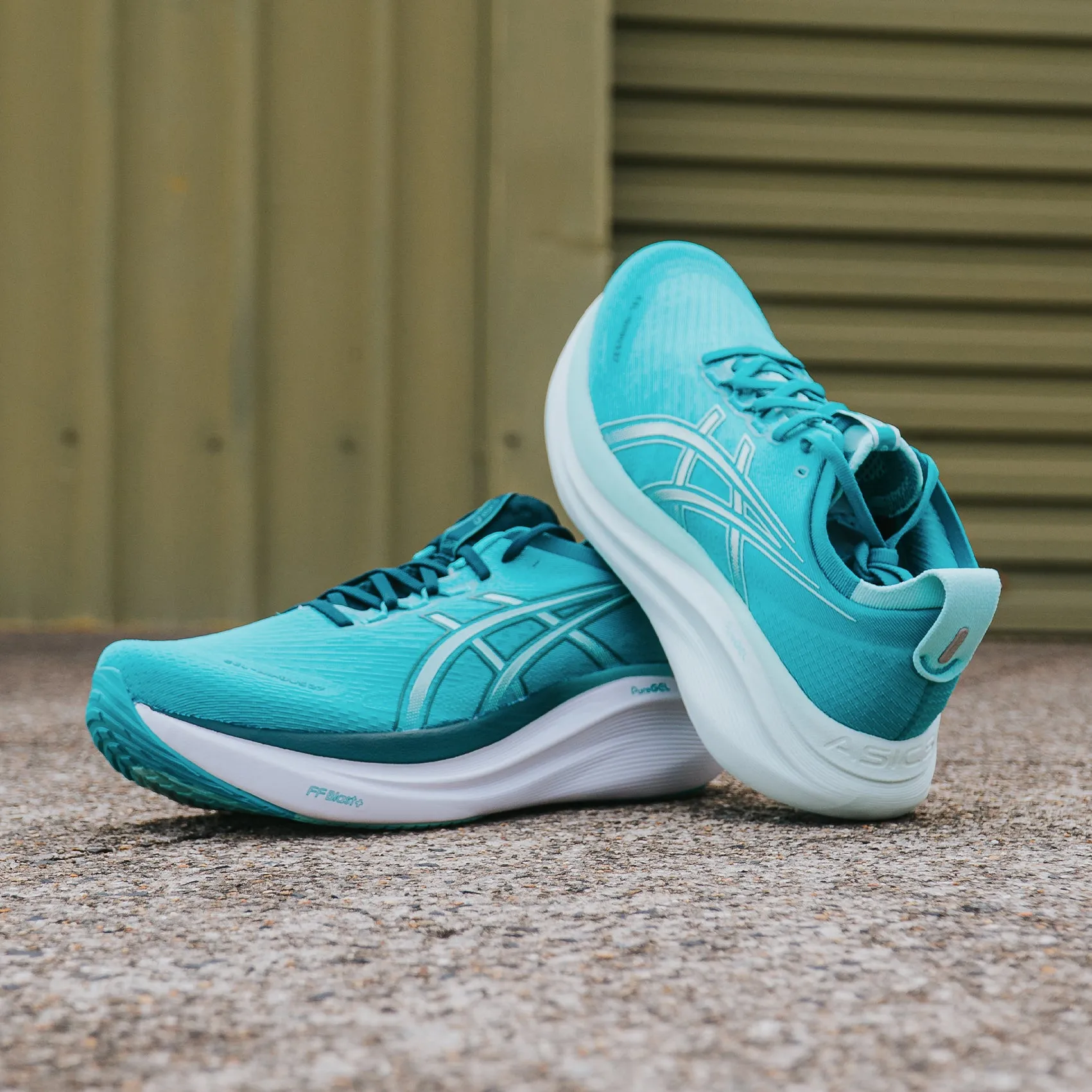 ASICS GEL-Nimbus 27 pour Femme (Large)